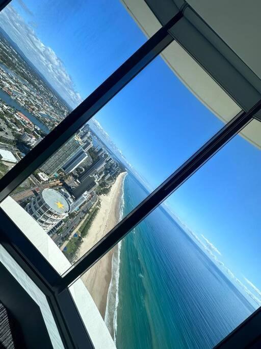Ocean Surfers Paradise Apartment *