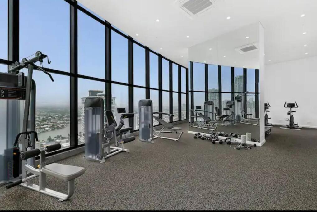 Apartment Ocean Surfers Paradise *