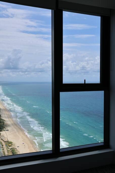 Ocean Surfers Paradise Apartment Gold Coast