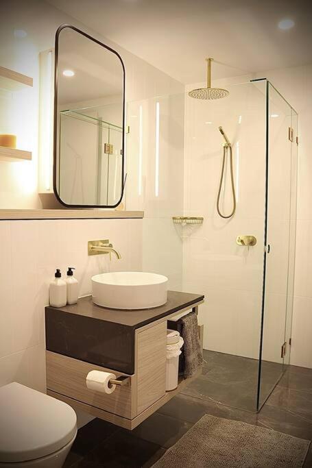 Apartment Ocean Surfers Paradise Gold Coast